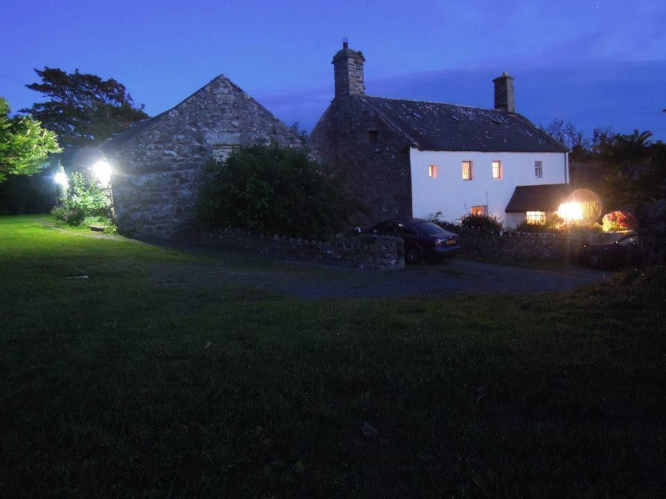 The Farm Hut Villa Barmouth Exterior photo