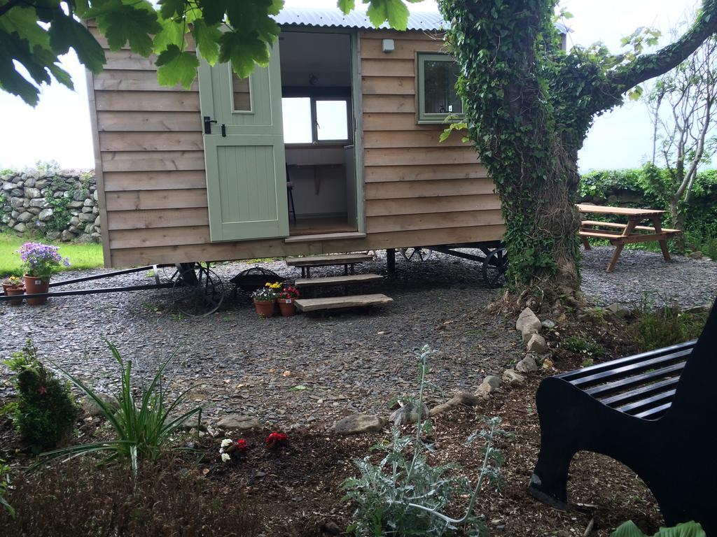 The Farm Hut Villa Barmouth Exterior photo