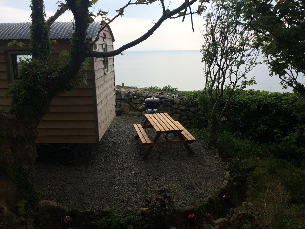 The Farm Hut Villa Barmouth Exterior photo